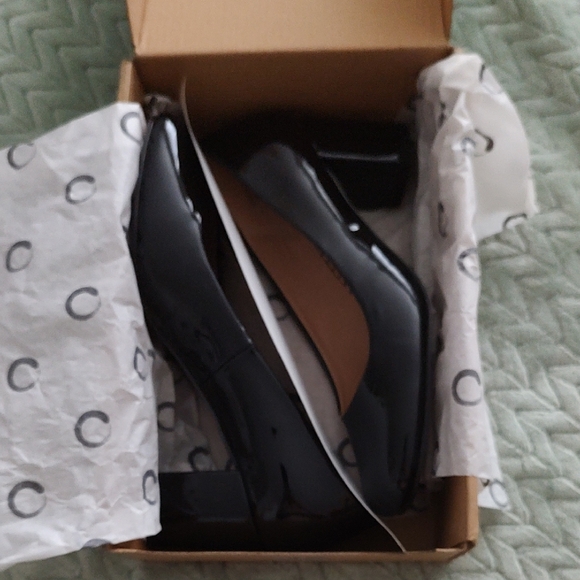 OFFER PLS! Journee Collection Black Heels - Picture 8 of 12